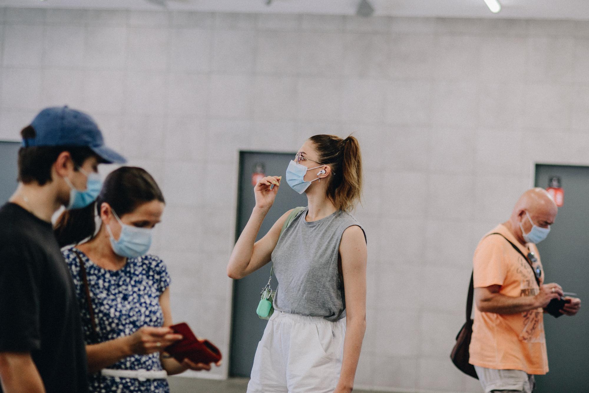 В метро Киева пассажиров шокировало объявление диктора: не были готовы к такому (видео)